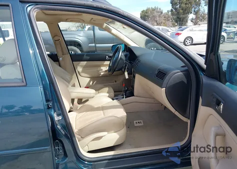 2002 Volkswagen Jetta Gls 2.8L z USA, uszkodzony, nr VIN WVWSG61J02W052680